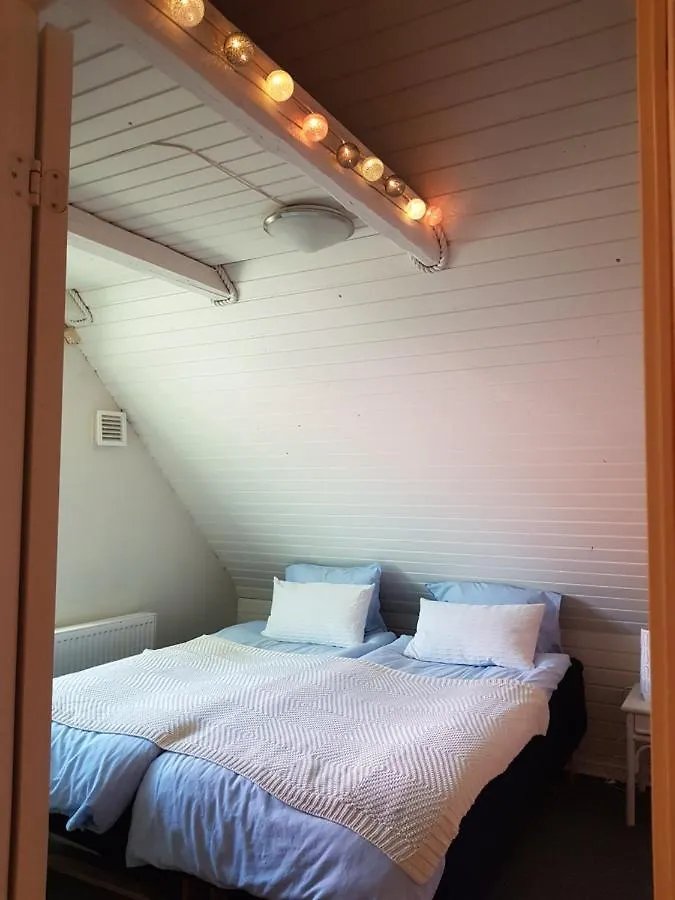 5 Minute Walk To Lego House-2 Bedrooms With Balcony Garden View.Loft Floor Billund